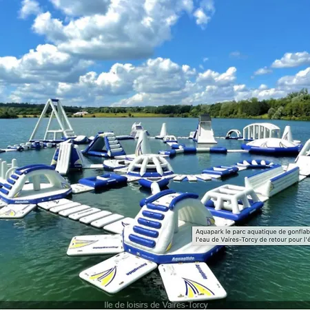 Paris Disneyland Centre-ville, Parking, Au Coeur De L'aviron Vaires-sur-Marne